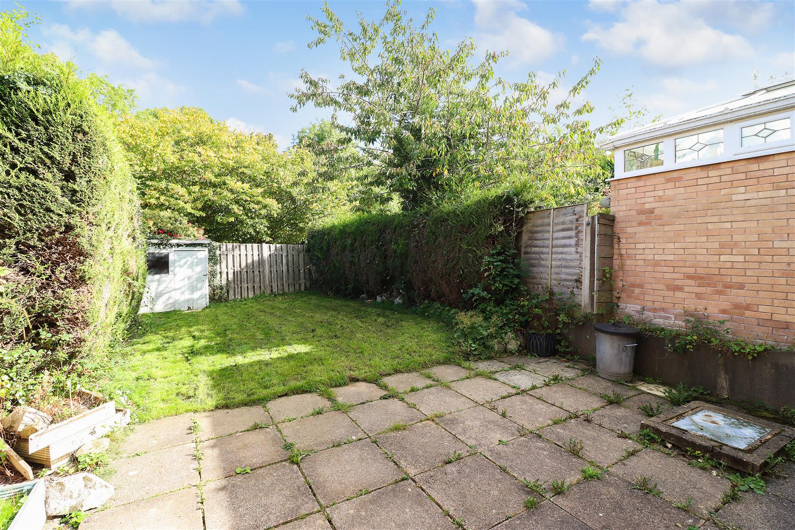 Farndale Avenue, Chesterfield